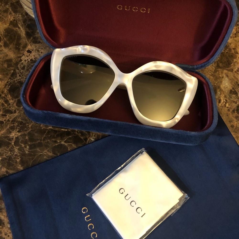 SOLD/Authentic Gucci Sunglasses